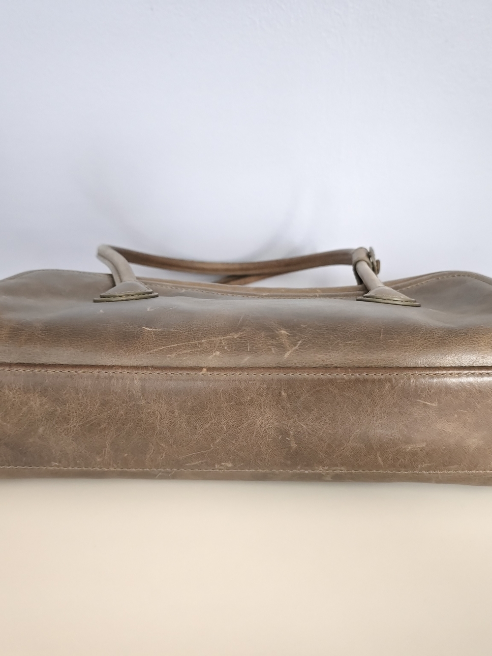 Marge Sherwood brown baguette shoulder bag - Picture 7 of 9